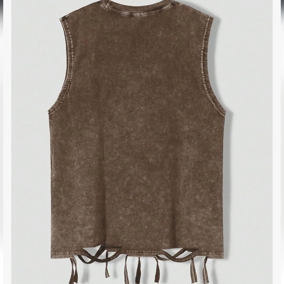 Brown Graphic Sleeveless Top with Red Accents - Picture 2 of 13